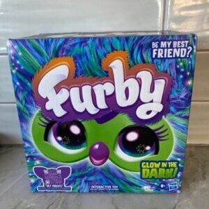 Furby Galaxy Edition, Glow in The Dark, 15 Fashion Accessories, Interactive Plus